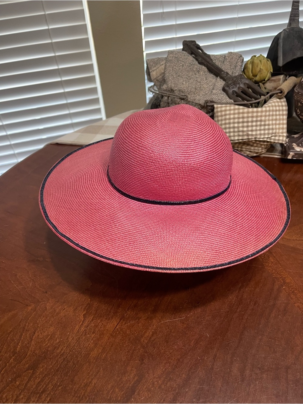 Makins New York woven straw derby sun